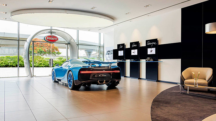 Bugatti_UAE_Dubai-3
